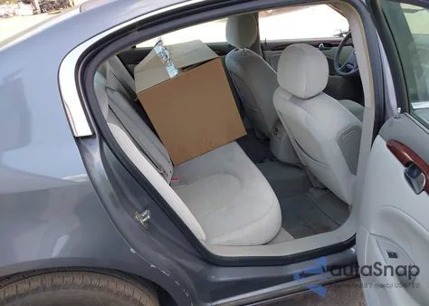 2008 Buick Lucerne Cx z USA, uszkodzony, nr VIN 1G4HP57268U147362